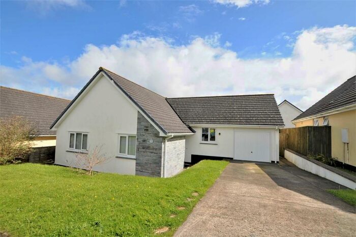 3 Bedroom Detached Bungalow To Rent In Upton Meadows, Bude, EX23