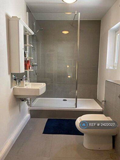 2 Bedroom Flat To Rent In Aran Lodge, London, NW6