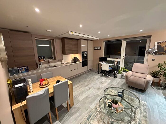 2 Bedroom Apartment To Rent In Hillbrow Road, Bromley, BR1