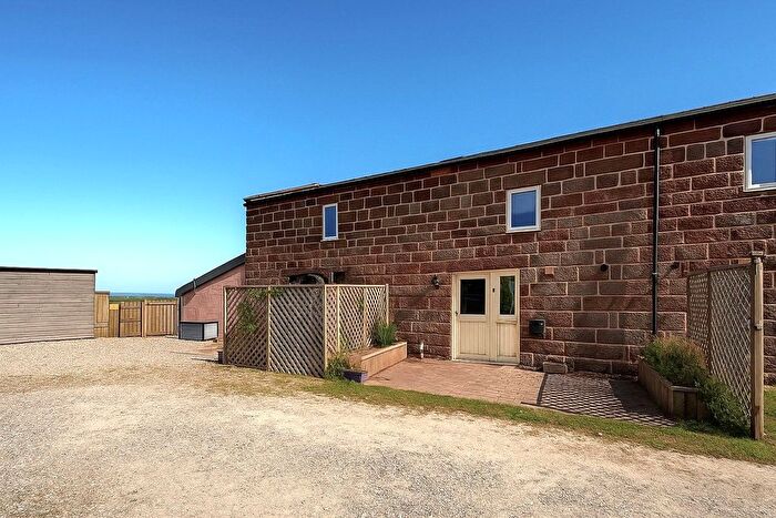 2 Bedroom Barn Conversion For Sale In Station Road, Burton, Neston, Cheshire, CH64