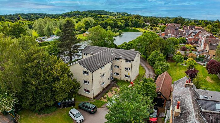 2 Bedroom Flat For Sale In Fishery Road, Hemel Hempstead, HP1