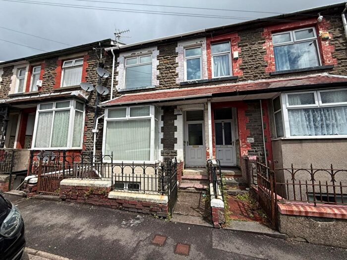 3 Bedroom Terraced House To Rent In North Road, Ferndale, CF43