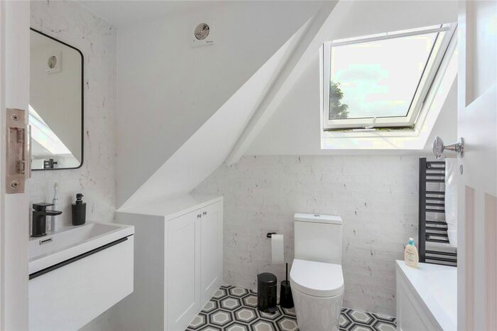 5 Bedroom Semi-Detached House To Rent In Gunnersbury Gardens, London, Uk, W3
