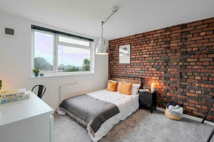 6 Bedroom House To Rent In Glebelands Road, Filton, Bristol, BS34
