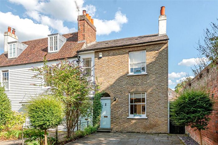 2 Bedroom End Of Terrace House For Sale In Rectory Place, Hawkwood Lane, Chislehurst, BR7