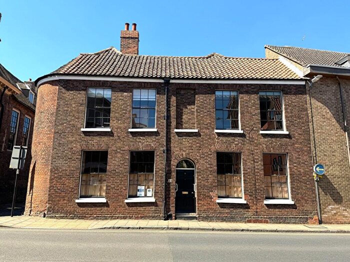 4 Bedroom Town House For Sale In Historic Lynn - Grade Ii Listed Bed Detached Period Residence On Queen Street, PE30