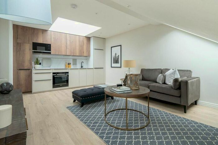 1 Bedroom Flat To Rent In Park Hill Road, Croydon, CR0