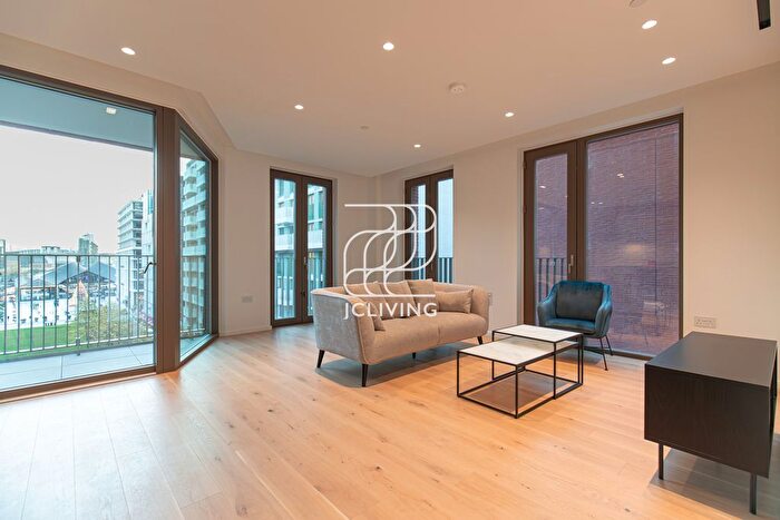 2 Bedroom Flat To Rent In Cadence, London, N1C