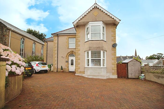 4 Bedroom Detached House For Sale In Garnant House, Trinity Lane, Penclawdd, Swansea, SA4