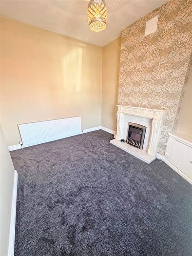 2 Bedroom Flat To Rent In St Lukes Road, Southport, PR9