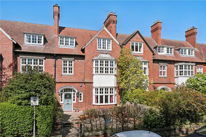 6 Bedroom Terraced House For Sale In The Avenue, York, North Yorkshire, YO30