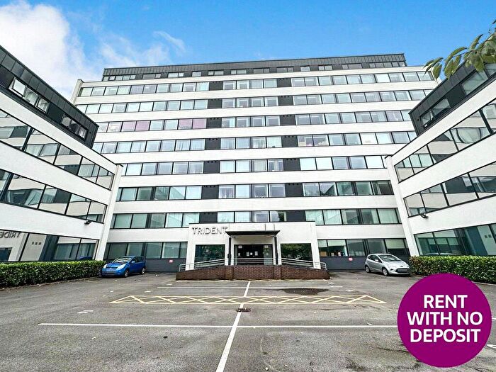 2 Bedroom Flat To Rent In Ashton Lane, Sale, Greater Manchester, M33