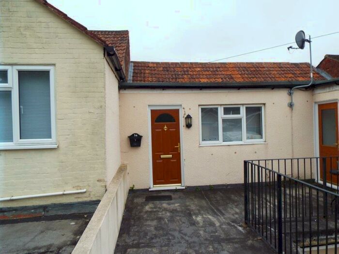 1 Bedroom Flat To Rent In Yeovil, BA20