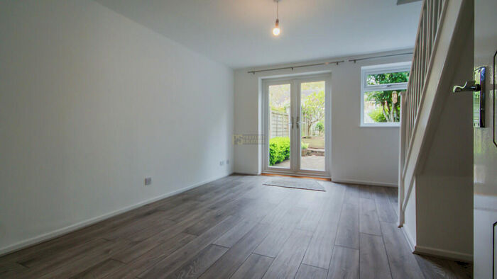 2 Bedroom Terraced House To Rent In Math Meadow, Harborne, B32