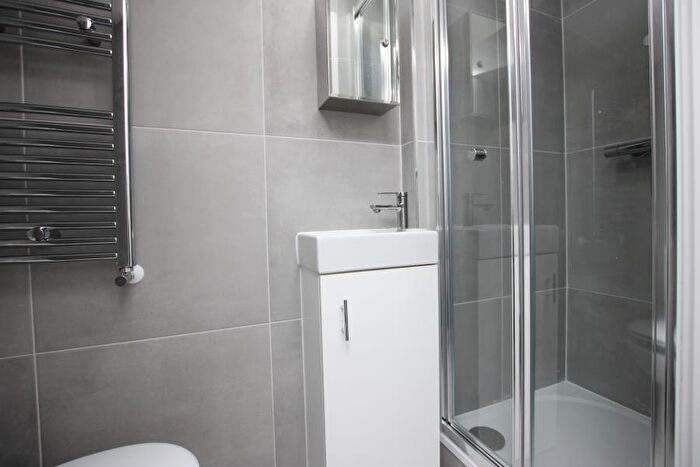 5 Bedroom Terraced House To Rent In Over Drive - Charlton Hayes, BS34
