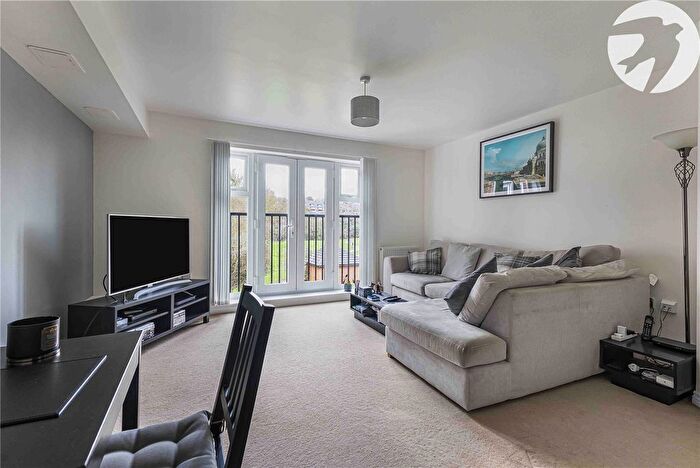 2 Bedroom Flat For Sale In Tucano Court, Silver Streak Way, Strood, Kent, ME2