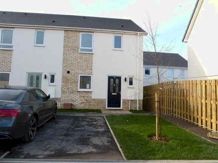 3 Bedroom Property To Rent In Harbour Crescent, Highbridge, TA9