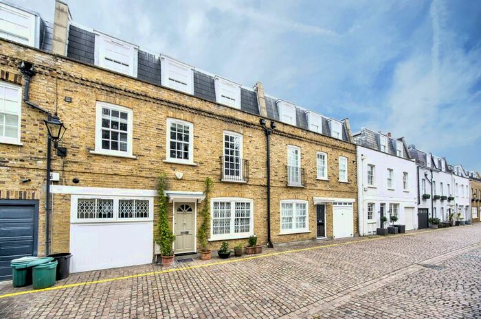 4 Bedroom Terraced House To Rent In Coleherne Mews, Chelsea, London, SW10