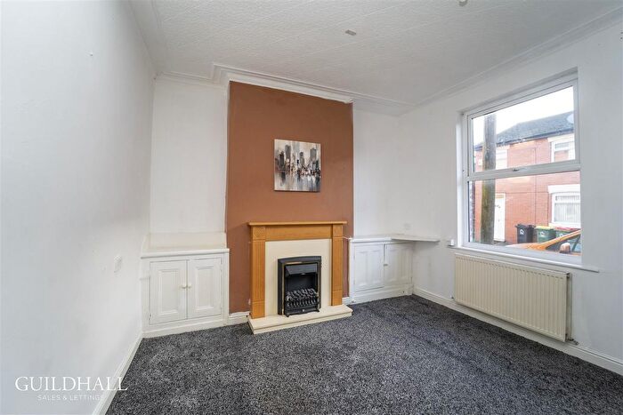 3 Bedroom Terraced House For Sale In Leicester Road, Preston, PR1