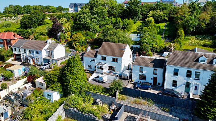 3 Bedroom Cottage For Sale In Soar Road, Llanelli, SA14