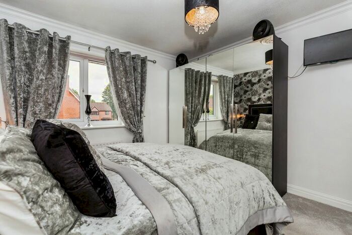 3 Bedroom Detached House For Sale In Austin Close, Leyland, Lancashire, PR25