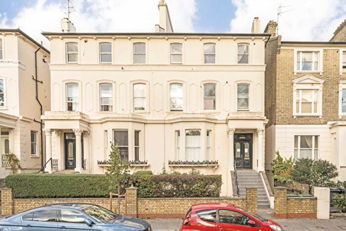 1 Bedroom Flat For Sale In Abbey Road, West Hampstead, NW6