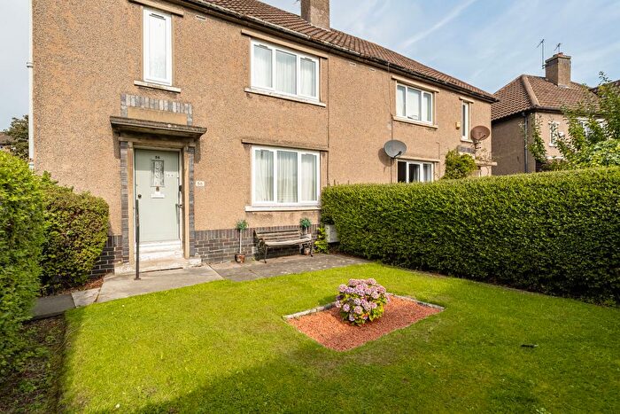 3 Bedroom Villa For Sale In Wester Drylaw Place, Edinburgh, EH4