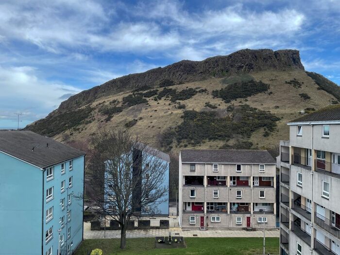 2 Bedroom Maisonette To Rent In Viewcraig Gardens, Holyrood, Edinburgh, EH8