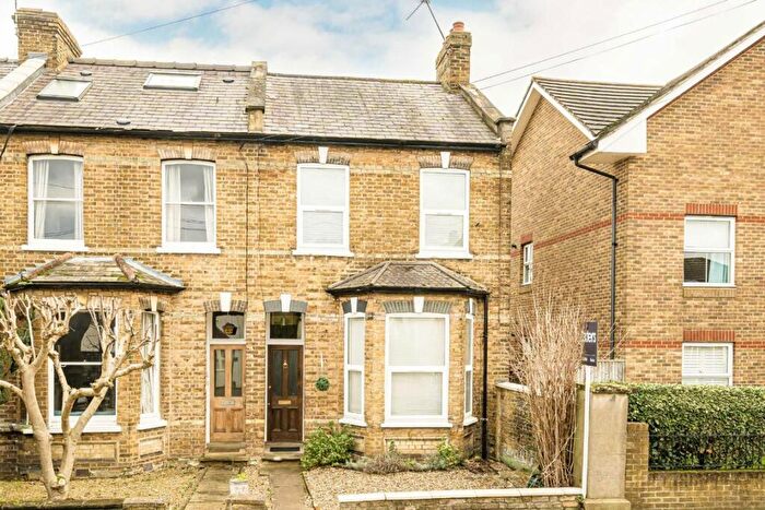 3 Bedroom Detached House To Rent In Pemberton Road, East Molesey, KT8