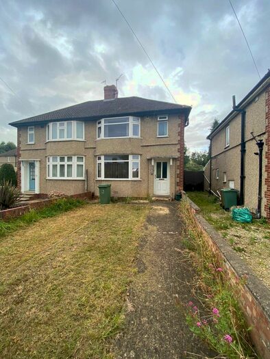 3 Bedroom Semi-Detached House To Rent In Marston Road, Marston, Oxford, OX3