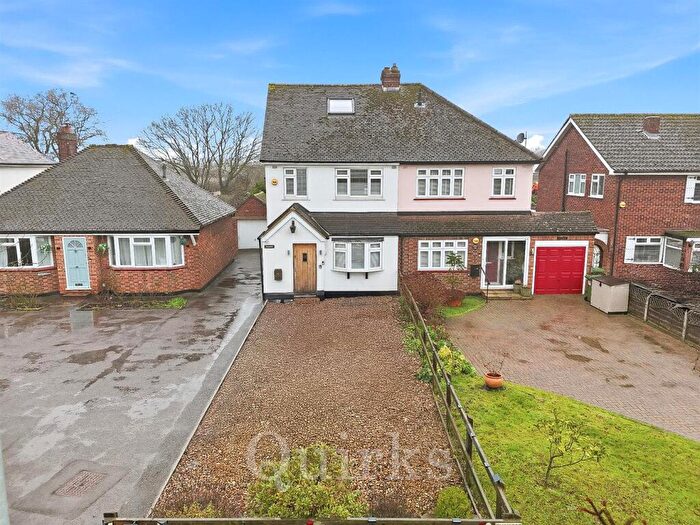 3 Bedroom Semi Detached House For Sale In Southend Road, Billericay, CM11