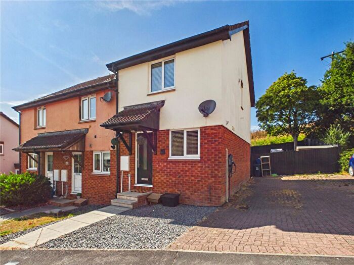 2 Bedroom End Of Terrace House For Sale In Queen Elizabeth Drive, Crediton, Devon, EX17