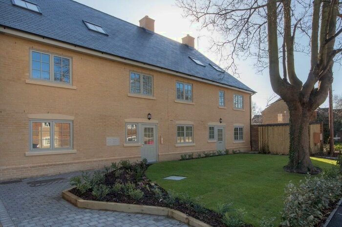 1 Bedroom Flat To Rent In High Street, Trumpington, Cambridge, CB2