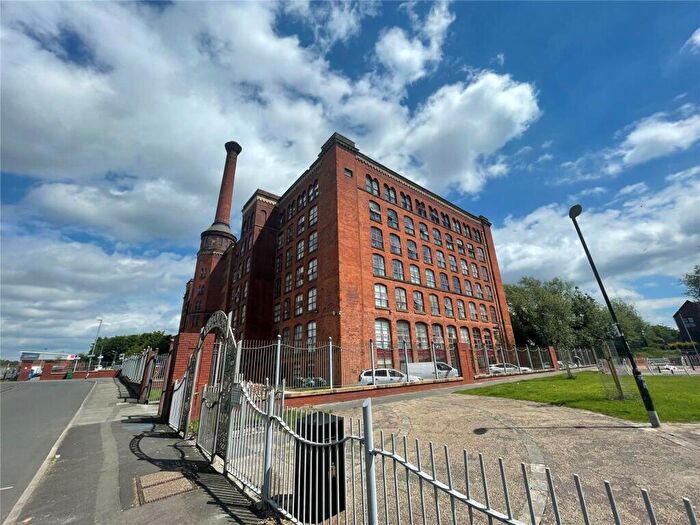 2 Bedroom Apartment For Sale In Lower Vickers Street, Manchester, Greater Manchester, M40