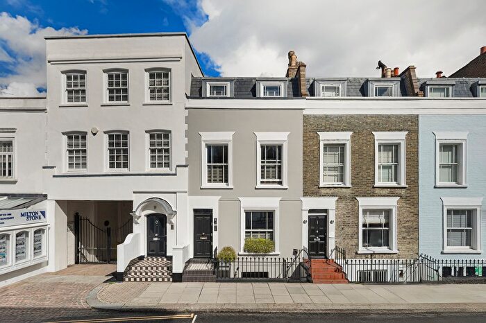 4 Bedroom Property For Sale In Abingdon Road, Kensington, London, United Kingdom, W8