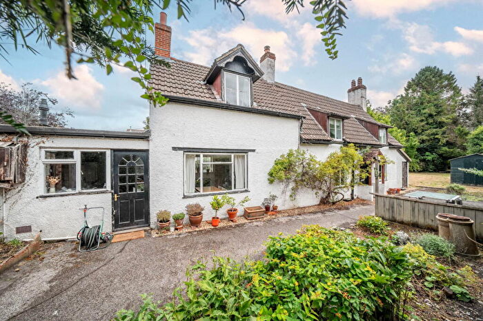 3 Bedroom Detached House For Sale In London Street, Whitchurch, RG28