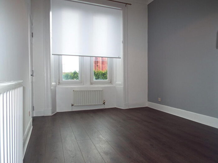 1 Bedroom Flat To Rent In Cumbernauld Road, Dennistoun, Glasgow, G31