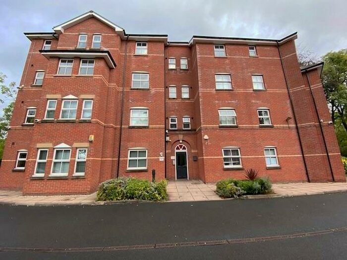 2 Bedroom Flat To Rent In Parkside, Fallowfield, Manchester, M14