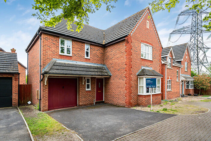 4 Bedroom Detached House For Sale In North Bush Furlong, Didcot, OX11