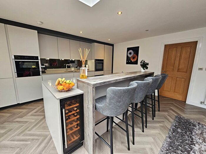4 Bedroom Detached House For Sale In Spout Lane, Longridge, PR3