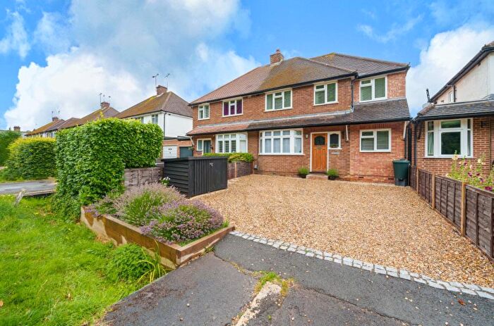4 Bedroom Semi-Detached House To Rent In Horsell, Woking, GU21