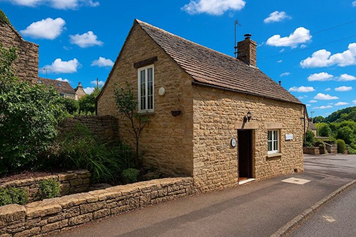 1 Bedroom Cottage For Sale In The Orchard, North Cerney, Cirencester, GL7