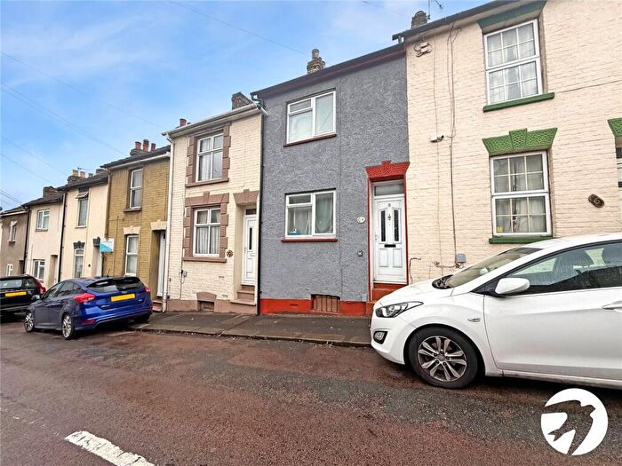 2 Bedroom Terraced House To Rent In Melbourne Road, Chatham, Kent, ME4