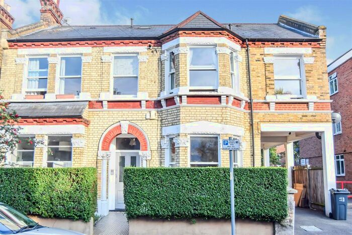 1 Bedroom Flat To Rent In Devonshire Road, Colliers Wood, London, SW19