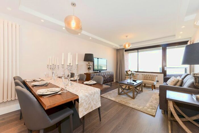 3 Bedroom Flat To Rent In Cresta House, Finchley Road, Belsize Park, London, NW3