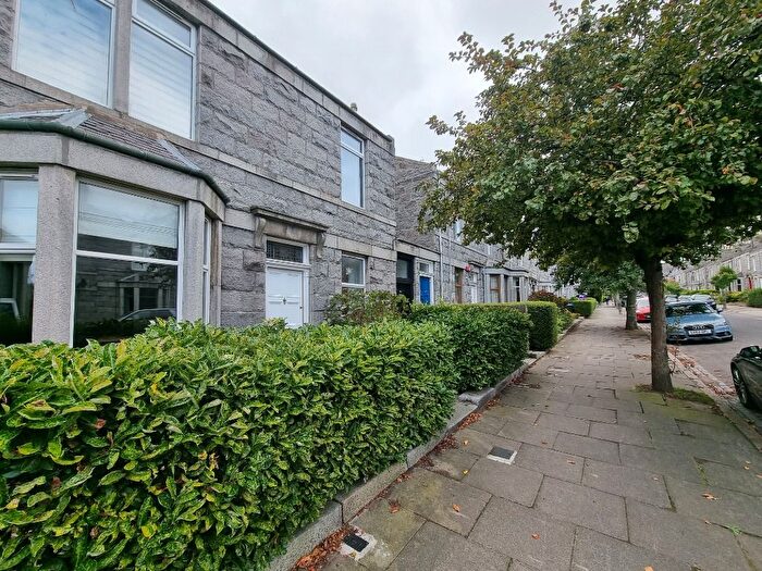 2 Bedroom Flat To Rent In Mile End Avenue, Aberdeen, AB15