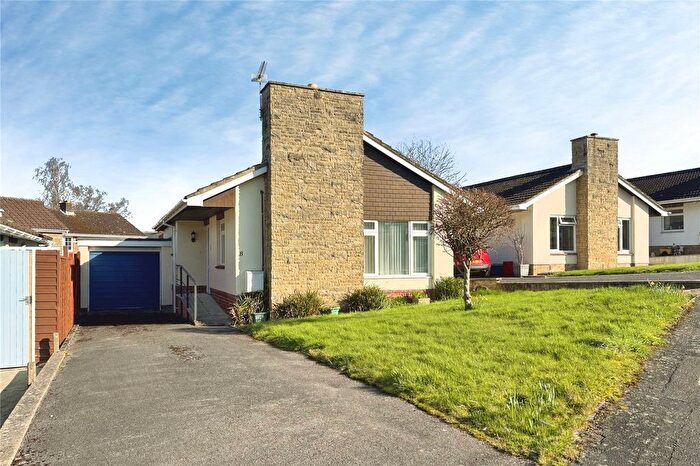 2 Bedroom Bungalow For Sale In Leighton Park West, Westbury, BA13
