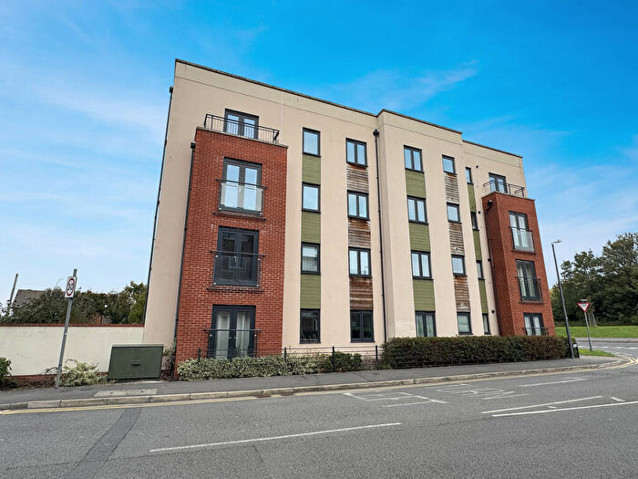 2 Bedroom Flat To Rent In Normandy Drive, Bristol, BS37