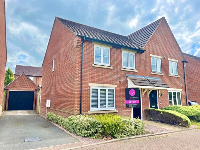 3 Bedroom Semi Detached House To Rent In Ash Way, Didcot, OX11