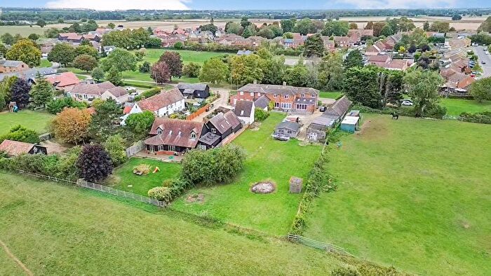 5 Bedroom Cottage For Sale In Caldecote Green, Upper Caldecote, SG18